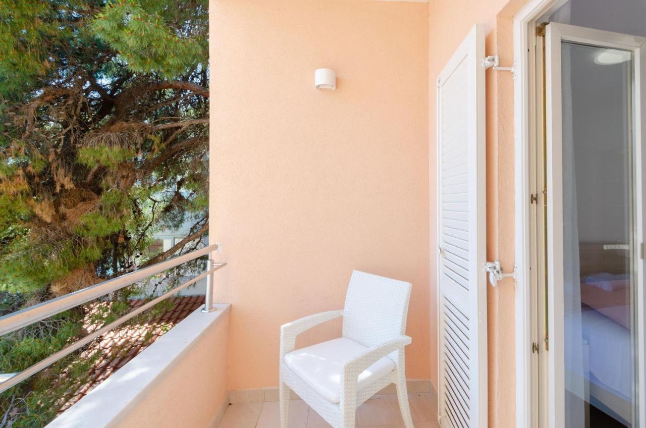 Pine Tree Apartment Zanetic Blato  Exteriér fotografie