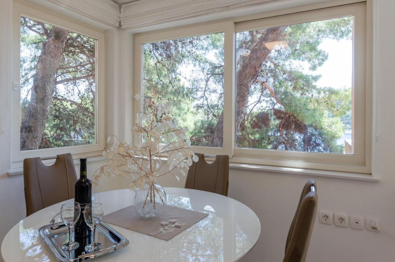 Pine Tree Apartment Zanetic Blato  Exteriér fotografie